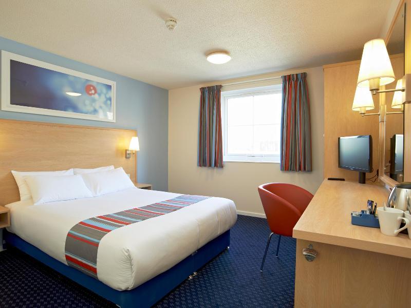 Travelodge Preston Central Exterior photo