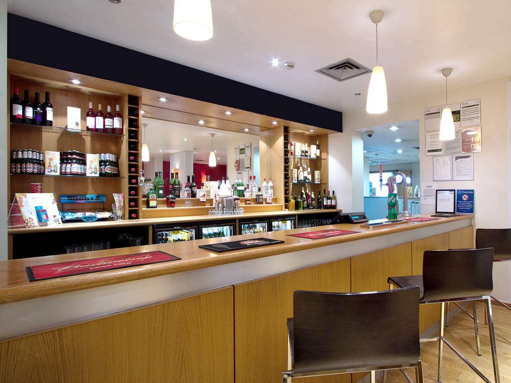Travelodge Preston Central Restaurant photo