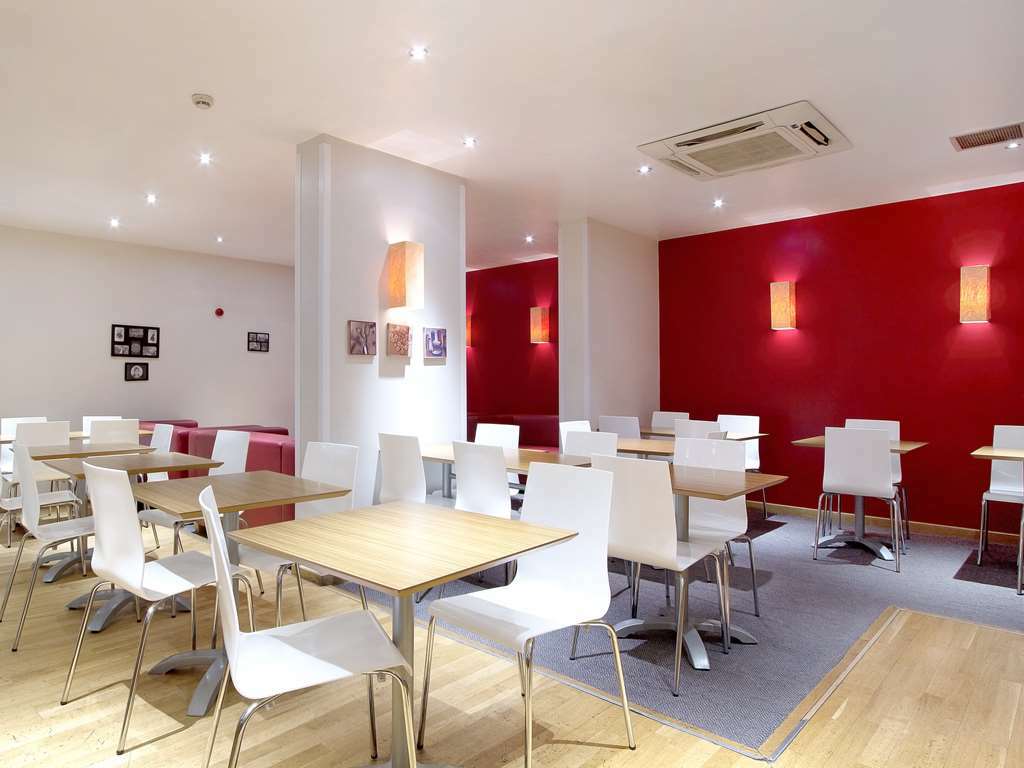 Travelodge Preston Central Restaurant photo